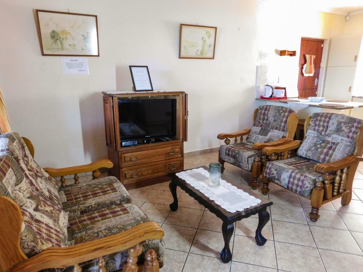Mama Mia Cottages Oslo Beach Порт-Шепстон Екстер'єр фото